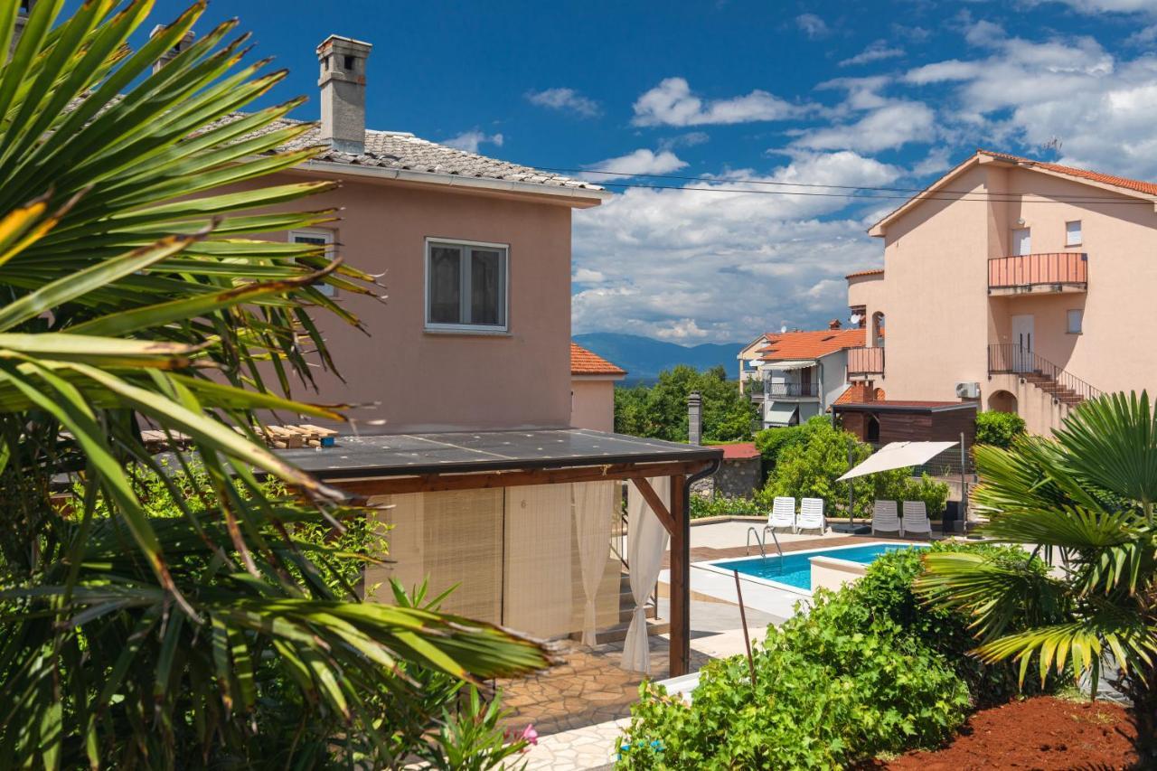 Oleander Apartment Malinska Exterior photo
