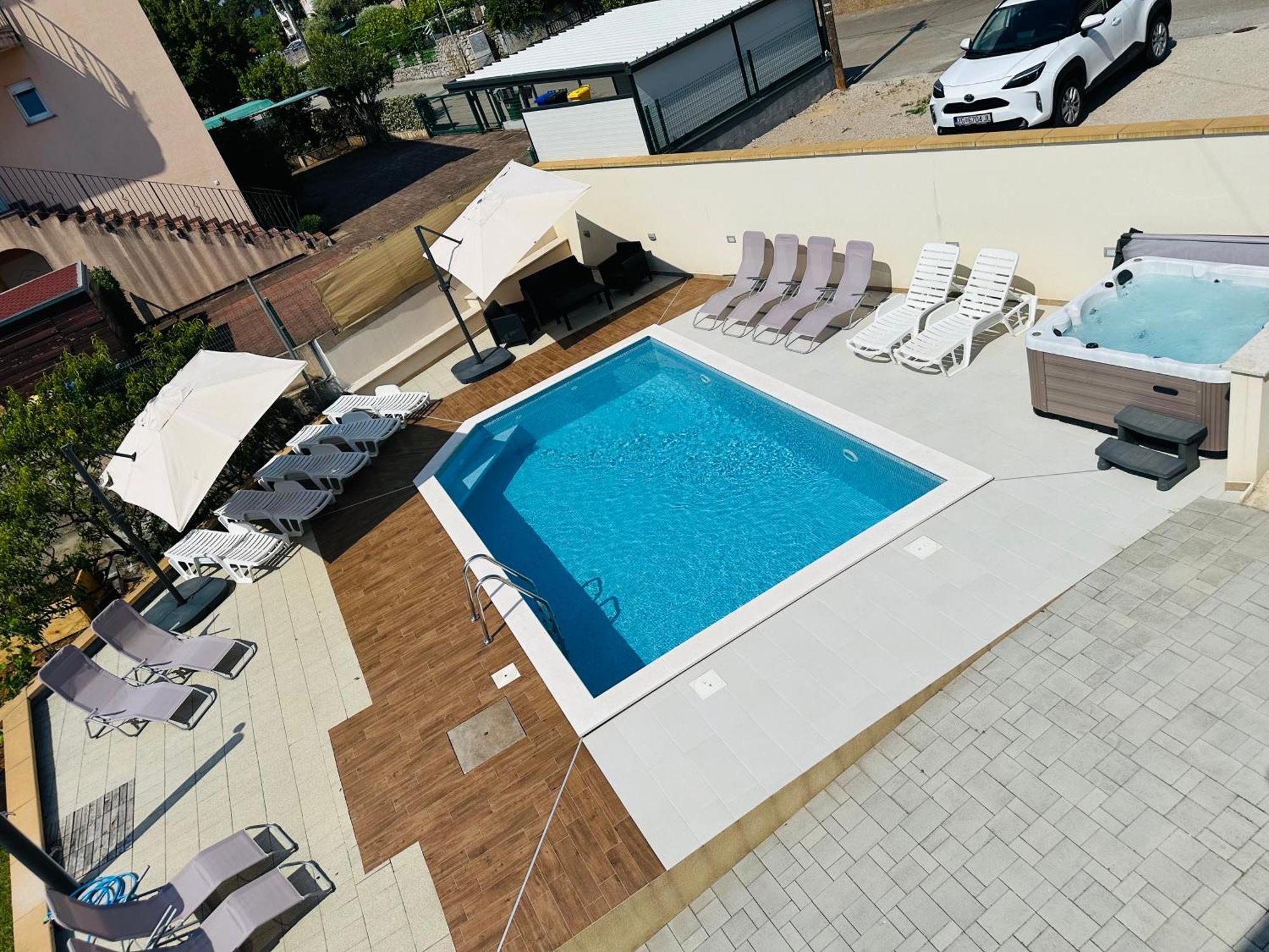 Oleander Apartment Malinska Exterior photo